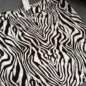 SHEIN Monochrome Zebra Print Skirt